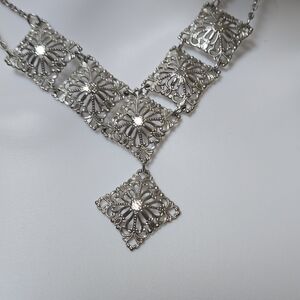 Vintage Sarah Coventry Silver Floral Necklace